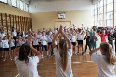 img0e1a4f4282bddd5faeac