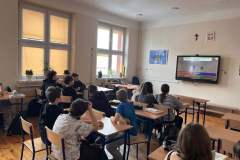 dc53295b-5f04-41e6-a515-4e5745f55c18