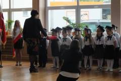 img897565b8581273e4b265