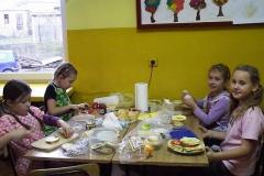 img002