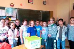 img0bb8a98e956280f1459a