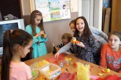img017