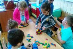 img75f47d284284435933a8