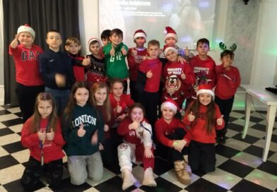 Mikołajkowy seans filmowy klasy 3b w Pałacu Lacon