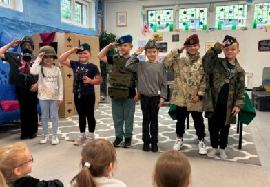 Bajkowa lekcja wojskowości klas 2a i 1a