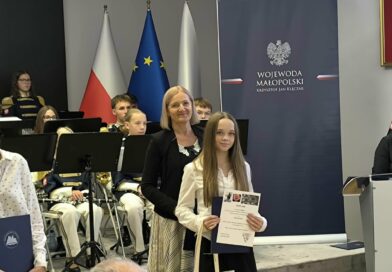 Oliwia Kwiecień laureatką konkursu historycznego
