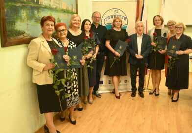 Nasi nauczyciele wyróżnieni Nagrodą Burmistrza